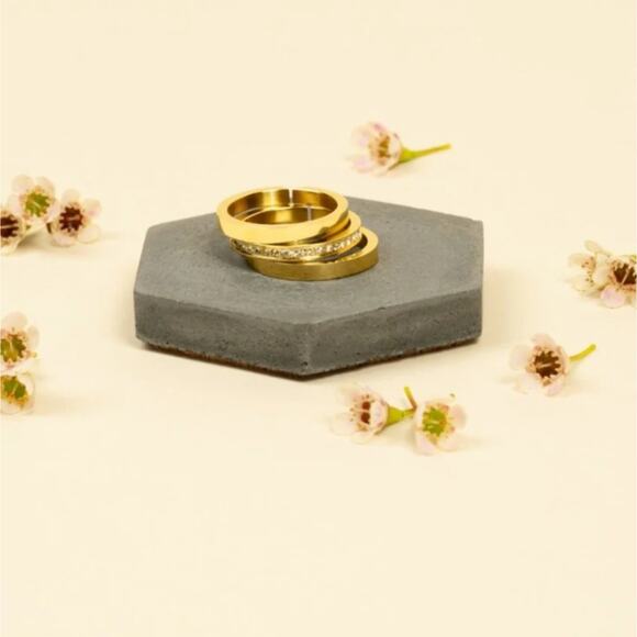 NEW Vita Fede Cassio Ring 24K Gold Plated Stackable Pave Swarovski Crystal Ring - Picture 5 of 11